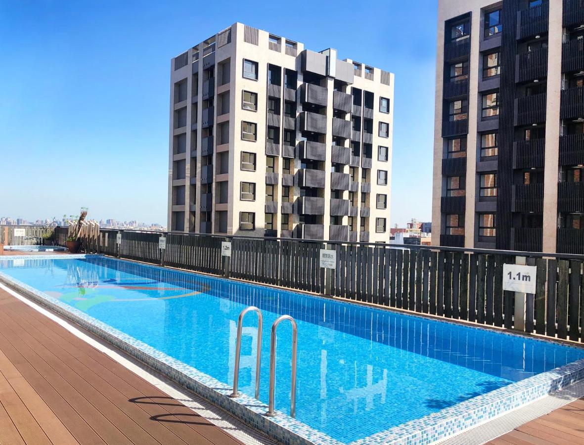 Hotel Kuva Chateau Zhongli Exterior photo Residential complex in Belgrade