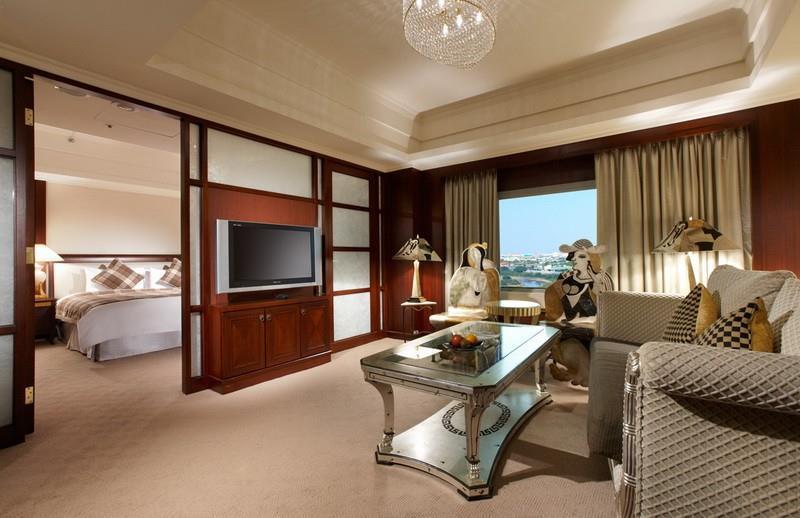 Hotel Kuva Chateau Zhongli Room photo A suite at the hotel